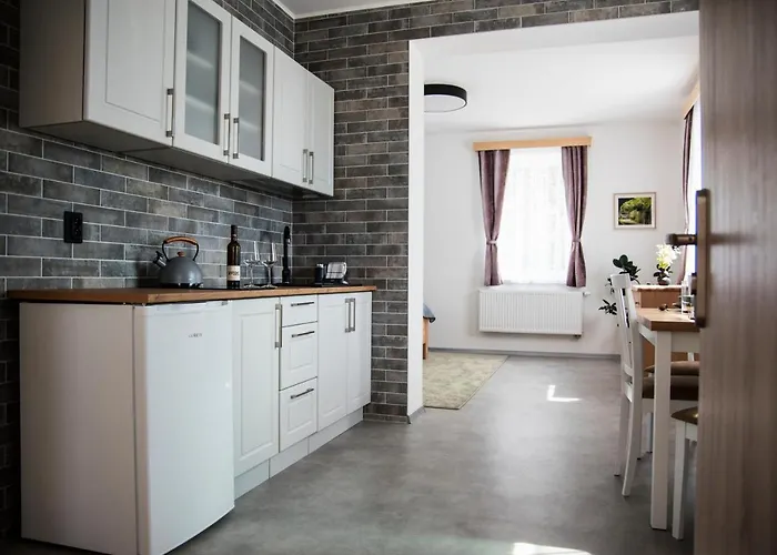 Golias Homestay szállás Krásná Lípa